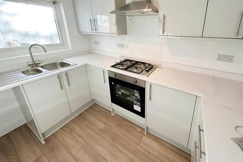 1 bedroom flat to rent, Kingsleigh Road, Stockport, Greater Manchester, SK4