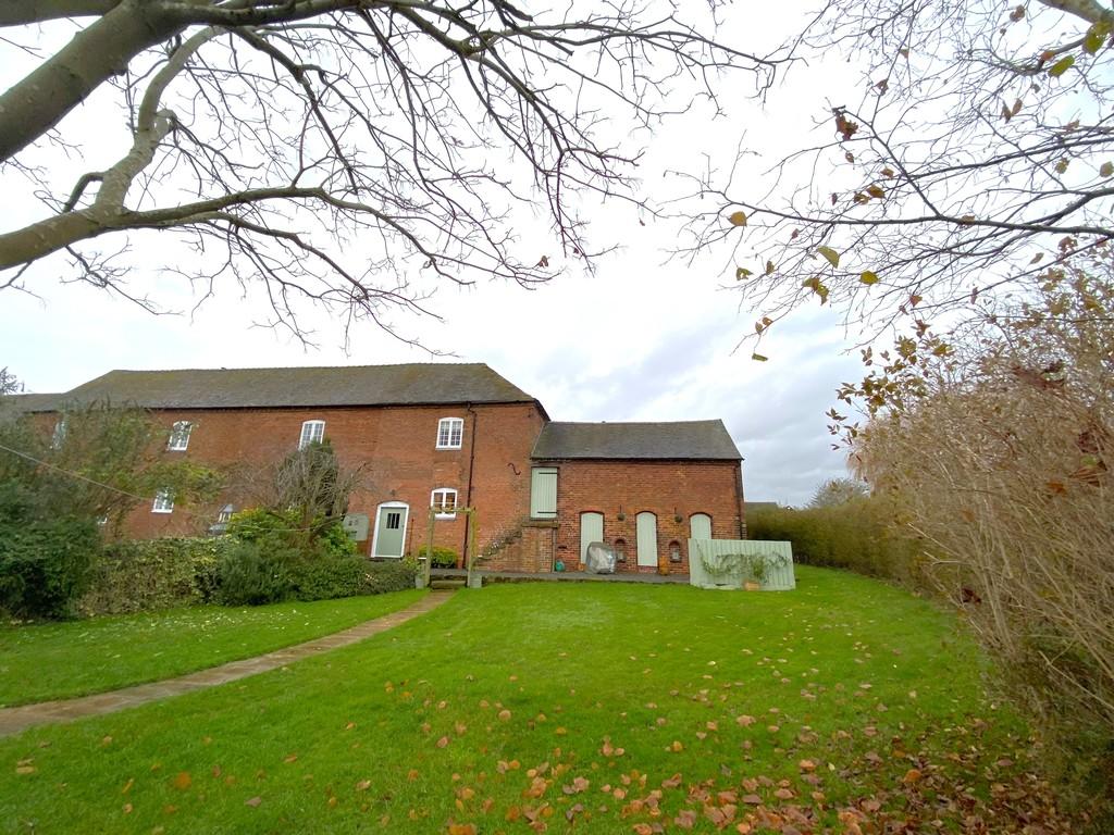 Lowes Lane, Swarkestone 4 bed barn conversion for sale £600,000