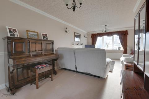 12 Begonia Close, South Anston, Sheffield, S25 5HU