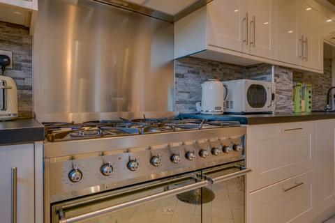 55 Mason Crescent, Sheffield, S13 8LH
