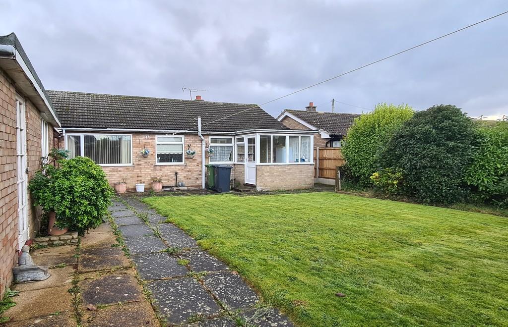 Wades Way, Trunch 2 bed detached bungalow for sale £275,000
