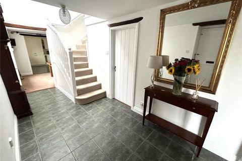4 bedroom semi-detached house to rent, Uffculme, Cullompton, Devon, EX15