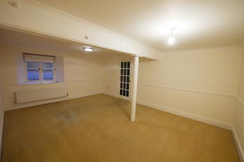 undefined, Lewis Lane, CIRENCESTER