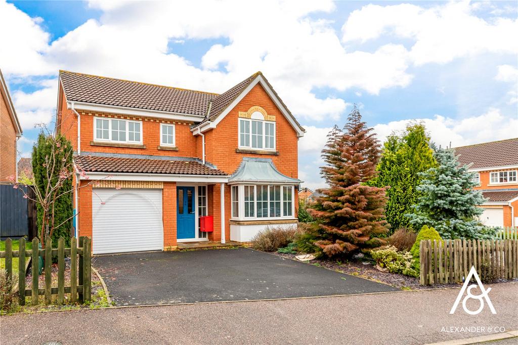 Brackley, Brackley NN13 4 bed detached house for sale £435,000