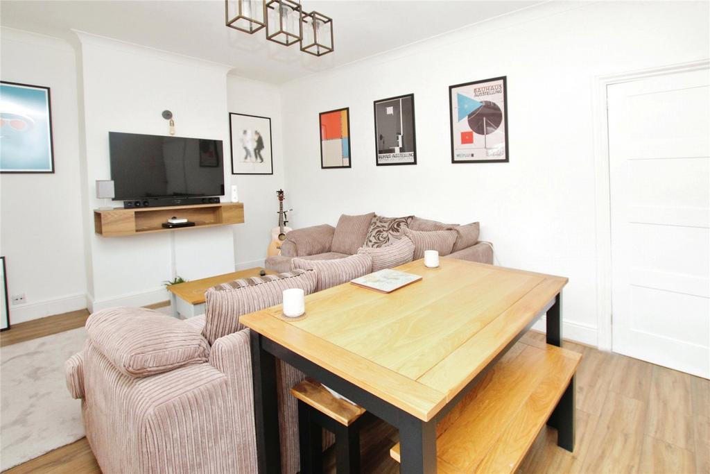 Living/Dining Room