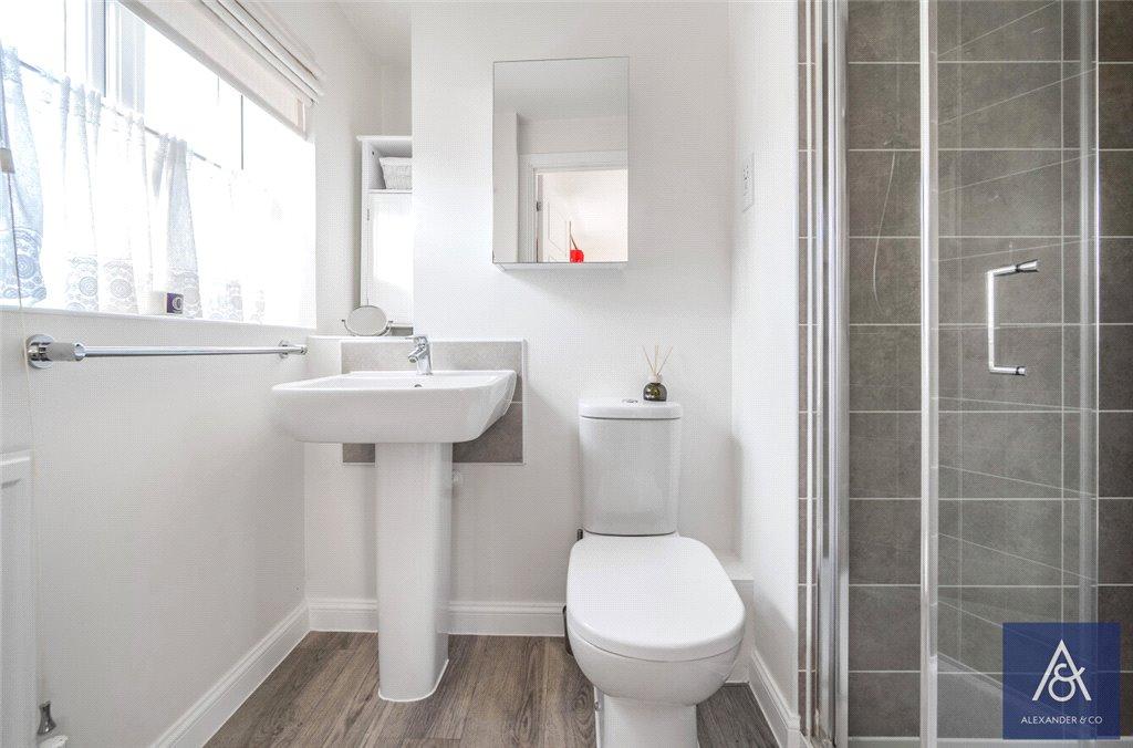 En-Suite Shower