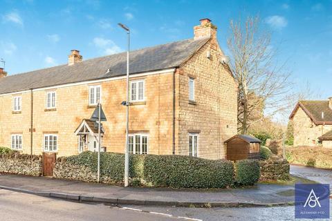 3 bedroom semi-detached house for sale, Main Road, Brackley NN13