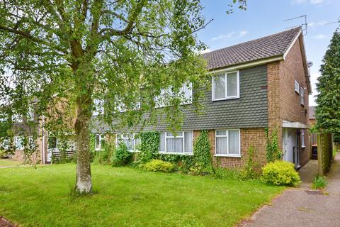 16 Bunhill Close, Dunstable, LU6 1TH