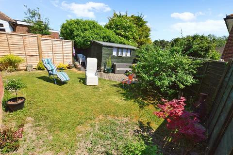 2 bedroom bungalow for sale - Dunstable, Bedfordshire LU6