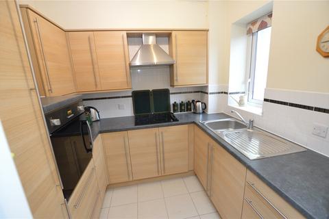 2 bedroom apartment for sale, High Street North, Bedfordshire LU6