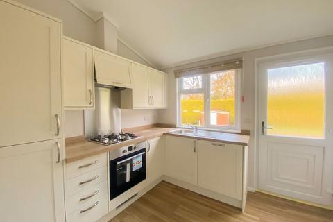 2 bedroom park home for sale - Holyhead Road, Wolverhampton