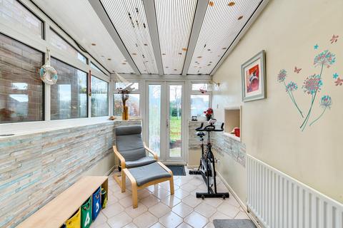 undefined, Katherine Drive, Bedfordshire LU5