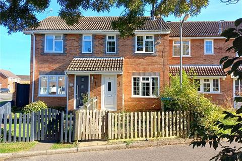 2 bedroom terraced house for sale, Krohn Close, Buckingham MK18