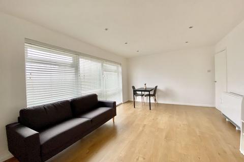 2 bedroom apartment for sale - Flat 12 The Willows, Walsall Road, Four Oaks, Sutton Coldfield, B74 4QJ