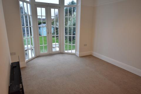 3 bedroom end of terrace house to rent, Portland Road, Hove