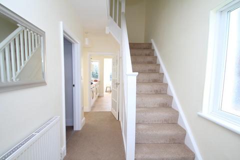 3 bedroom end of terrace house to rent, Portland Road, Hove