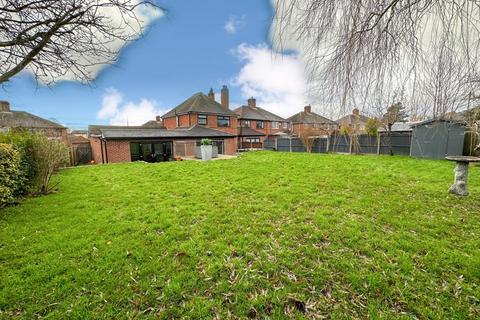 3 bedroom detached house for sale - Derek Drive, Birches Head, Stoke-on-Trent, ST1