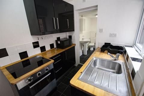 3 bedroom terraced house for sale - Tiverton Road, Selly Oak, Birmingham, B29 6BT