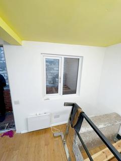 Studio to rent - St. Anns Road, Coventry CV2