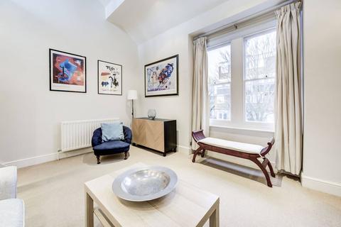 2 bedroom maisonette for sale, Humbolt Road, Barons Court, London, W6