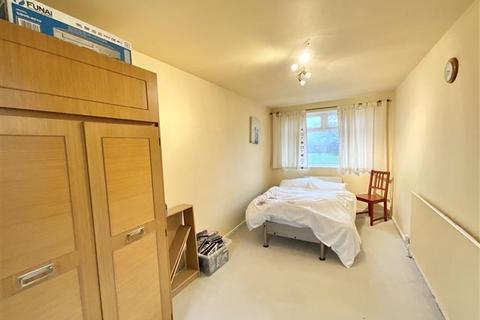 11 Mather Road, Sheffield, S9 4GN