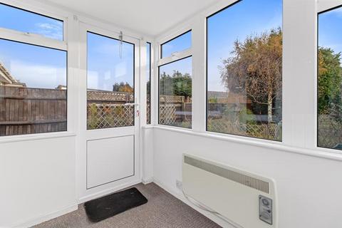 28 Durham Close, Cheltenham, GL51 3DF