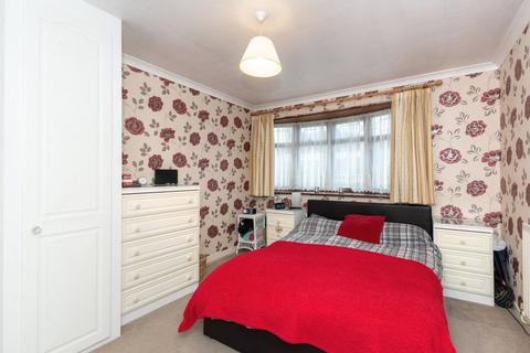 34 Oakley Park, Bexley, DA5 3EQ