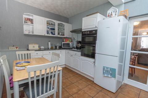 4 bedroom terraced house for sale, Lichfield Street, Fakenham, NR21