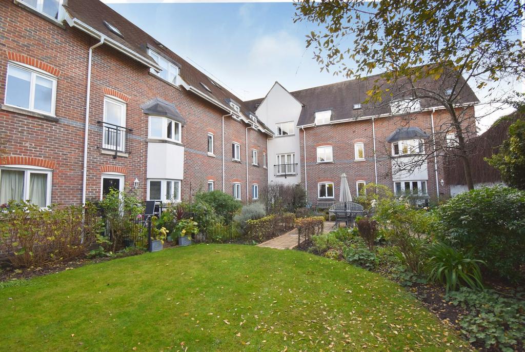 Bridge Street, WaltononThames, KT12 2 bed retirement property for