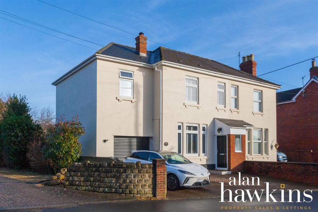 Pavenhill, Purton, Swindon Sn5 4 4 bed semidetached house for sale £