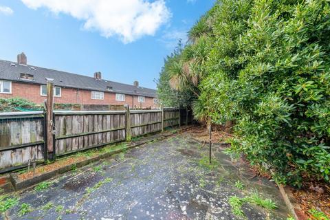 3 Wittersham Road, Bromley, BR1 4RH