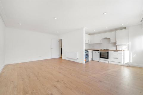 2 bedroom flat for sale, Norwood Road, Herne Hill SE24