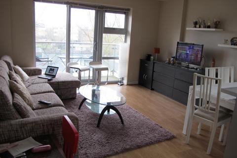 2 bedroom flat for sale, Queen Marys Gate, SOUTH WOODFORD