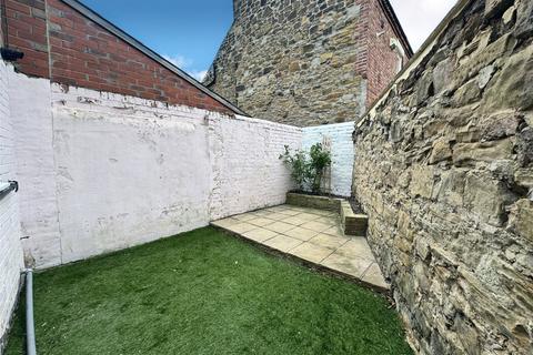 2 bedroom end of terrace house for sale, Alumwell Road, Low Fell, Gateshead, NE9