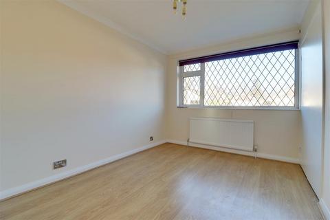 4 Beech Road, Elloughton, Brough, HU15 1JR