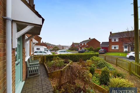 2 bedroom end of terrace house for sale, Constable Road, Hunmanby, Filey