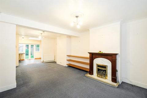 3 bedroom terraced house for sale, Middleton Avenue, Chingford