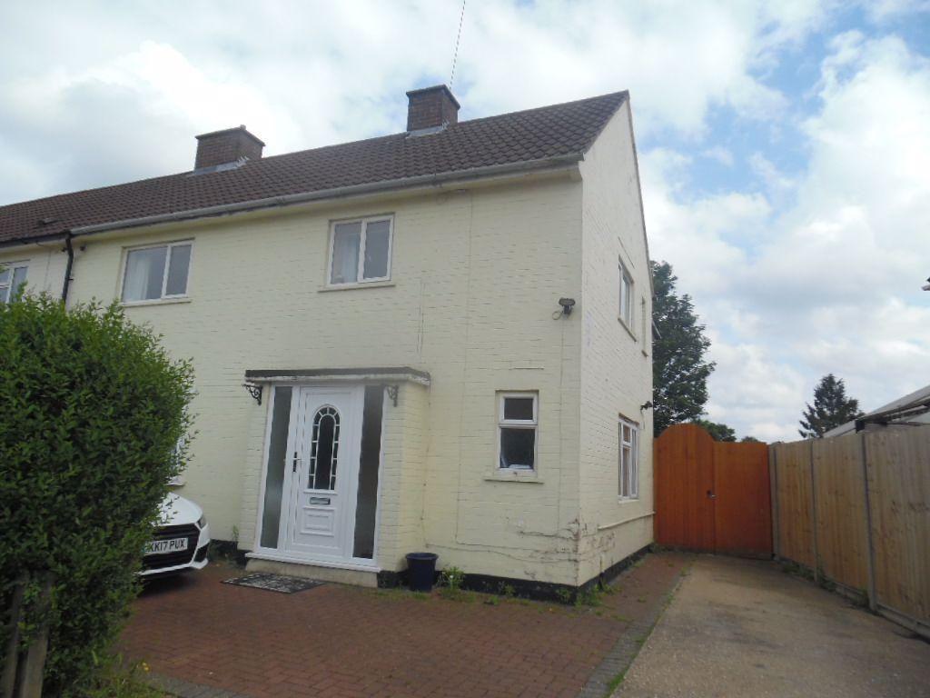 Hornby Road, Earls Barton, Northampton 4 bed semidetached house to