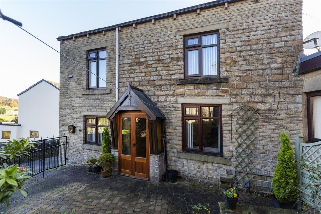 Rock Road, Huddersfield 3 bed character property for sale £165,000