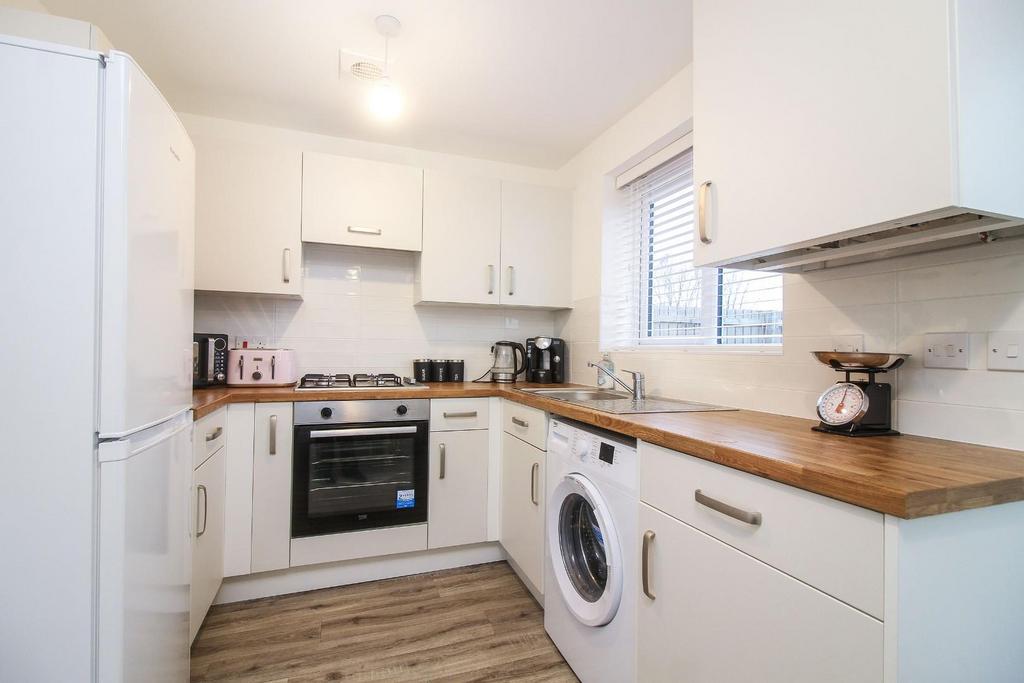 Harvey Close, Hutton Park, Blyth 3 bed semidetached house £149,950