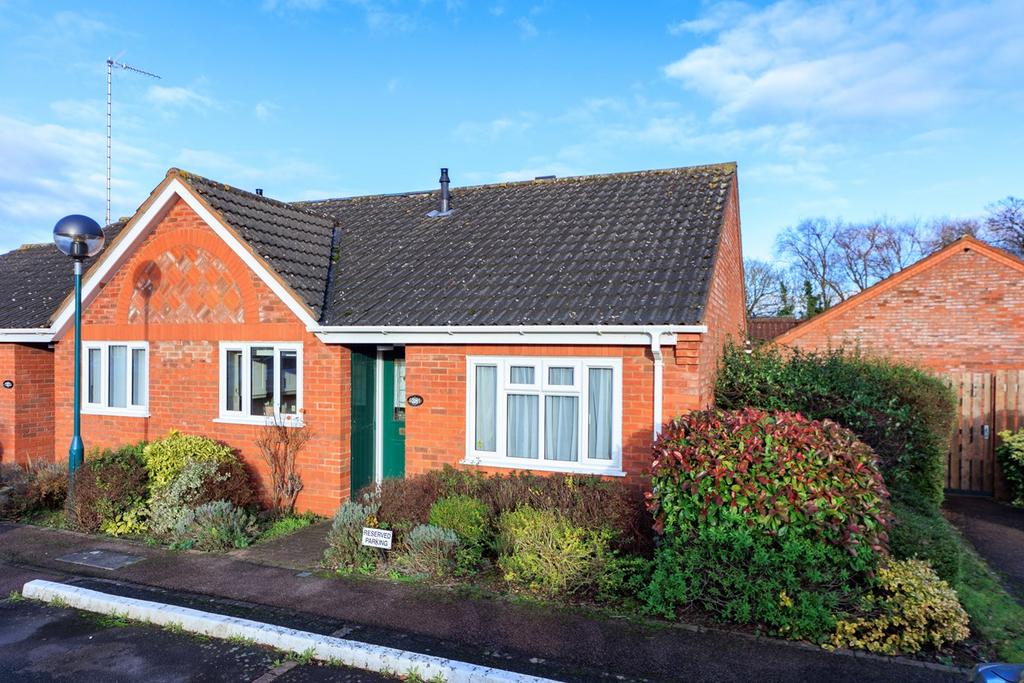 Sutton Close, Quorn, LE12 2 bed bungalow for sale £225,000