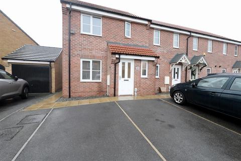 3 bedroom end of terrace house for sale, Bounty Drive, Kingswood, Hull