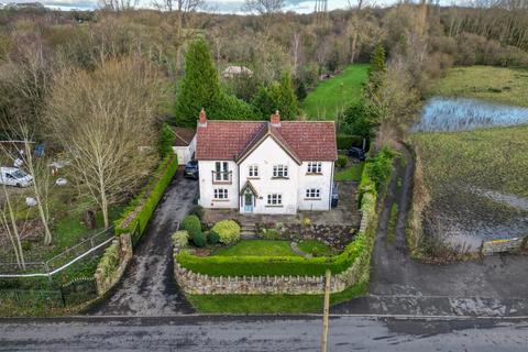 3 bedroom detached house for sale, Wood End, Elmridge, Leigh