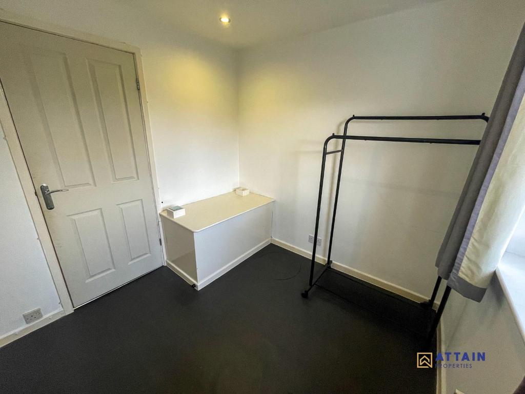 Bedroom 3.jpg