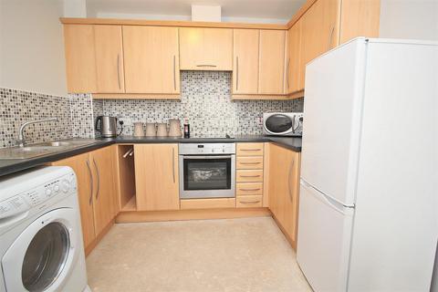 2 bedroom apartment to rent - Sidings Place, Fencehouses, Houghton Le Spring