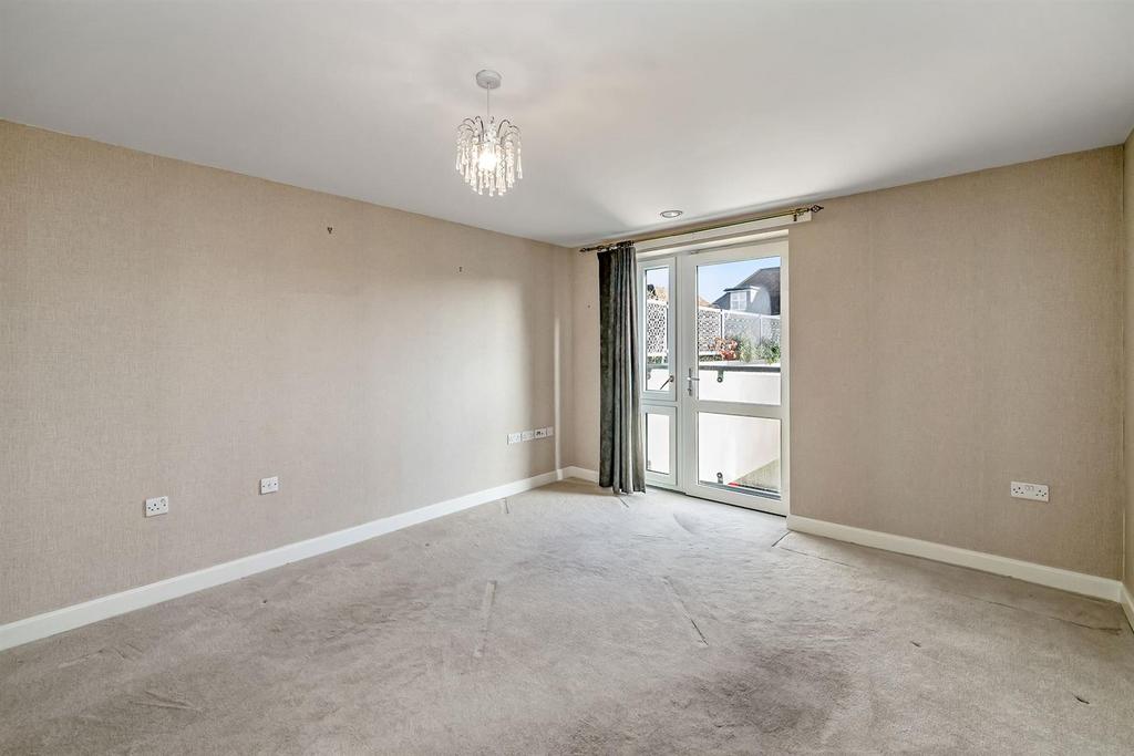 04-49c24 Elgar Place, 010 (1)-medium.jpg