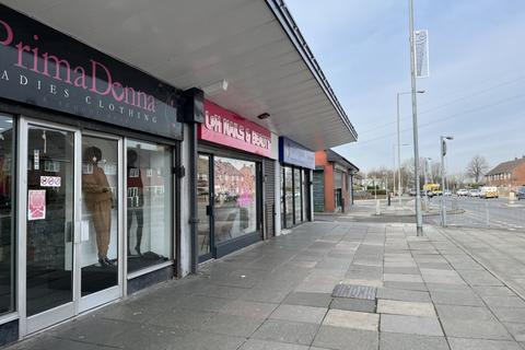 Convenience store to rent - Marian Square, Liverpool L30