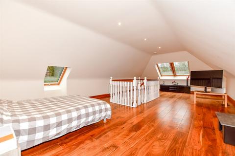 2 bedroom duplex for sale, London Road, Hythe, Kent