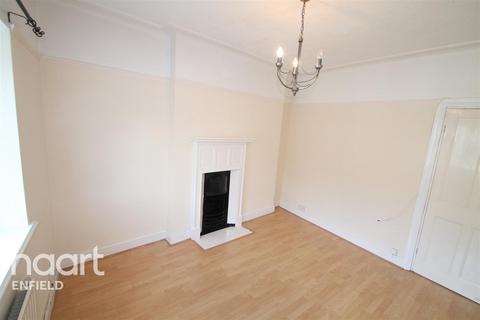 2 bedroom flat to rent, Grangeway, N21