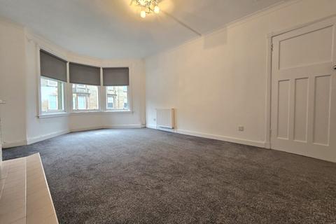 3 bedroom flat to rent, 205 Glasgow Road, Dumbarton, G82 1DP